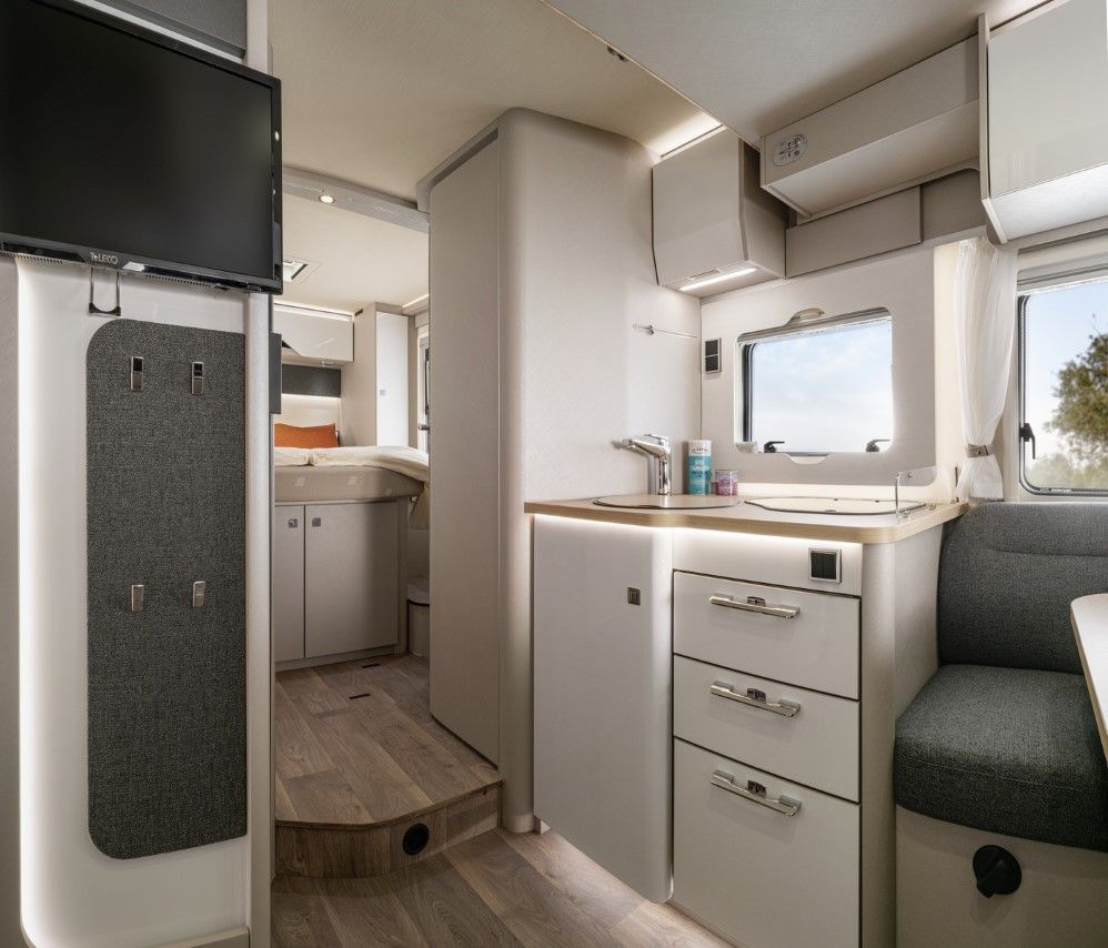 New Hymer T-Class S 695 - AUTOMATIC
