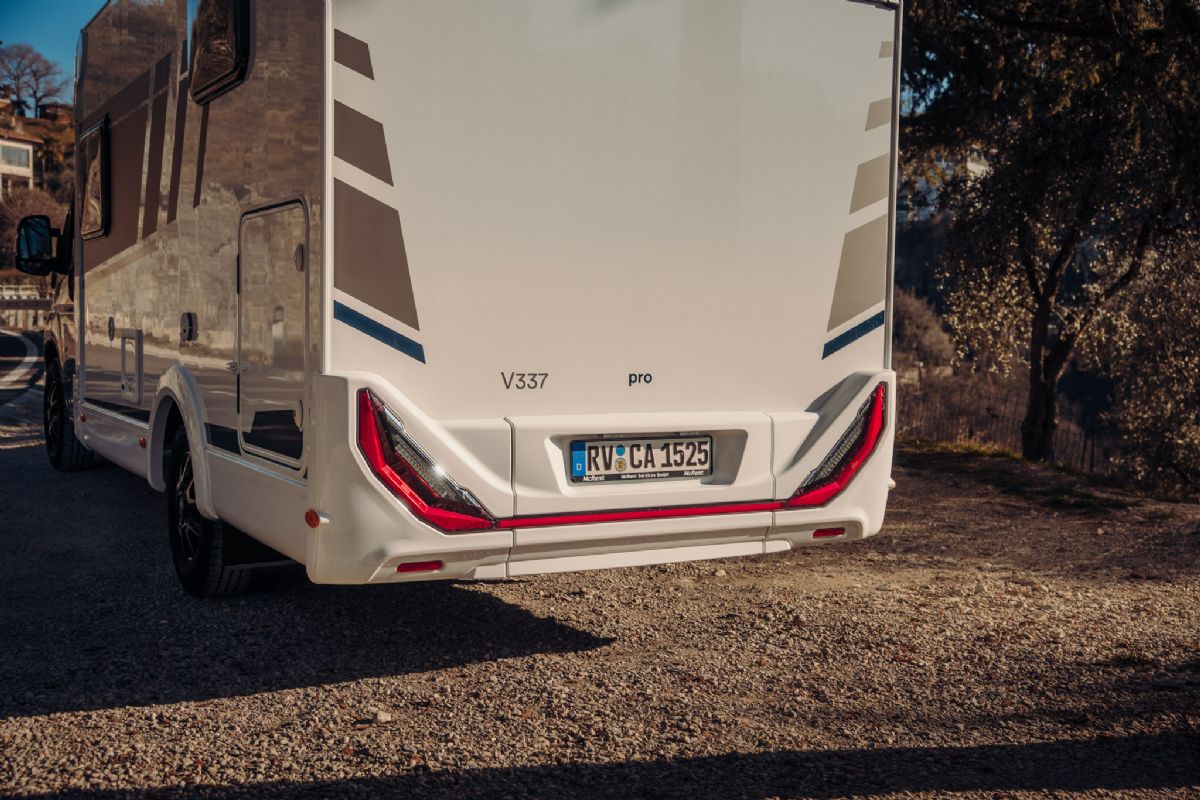 New Carado V337 Pro Van - Automatic